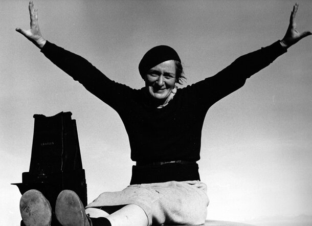  Dorothea Lange Biography with Photo Gallery