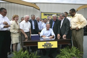 2005 bill signing