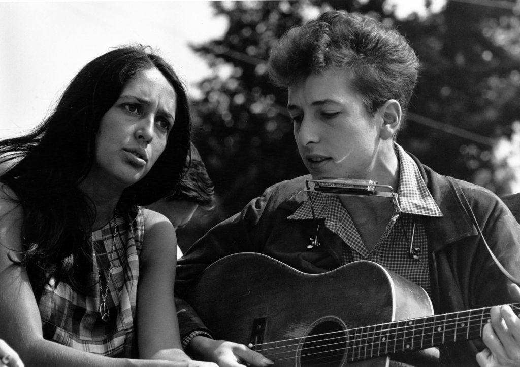 Joan Baez and Bob Dylan in 1963 during the March on Washington.