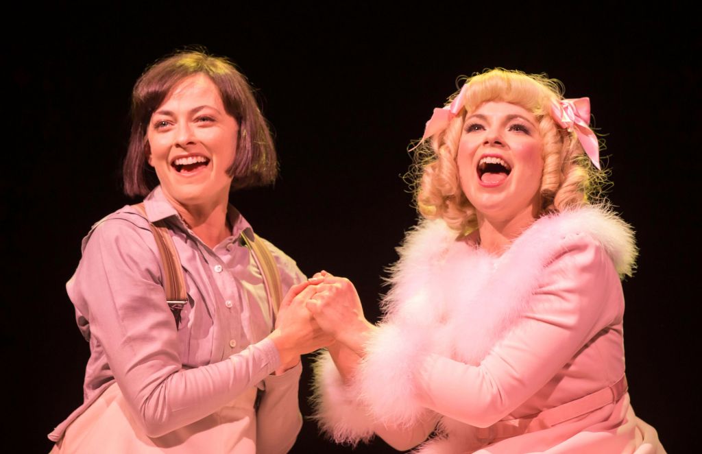 Louise (Lara Pulver) and June (Gemma Sutton) in "Gypsy" Credit: ©2014 Johan Persson