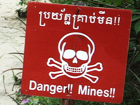 Land Mines sign