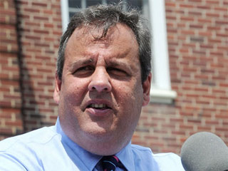 1651-chrischristie-320