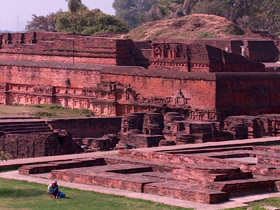 post03-buddhist-univers-india