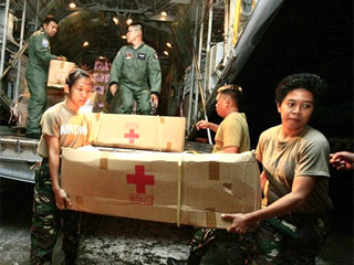 1712-philippines-aid-320