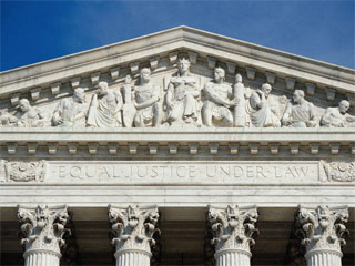 1722-scotus-hobby-lobby-320