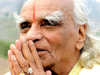 BKS-iyengar-NEWS-sm