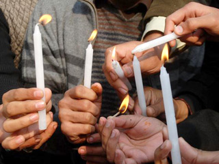 vigil-PAKISTAN-SCHOOL-NEWS-sm