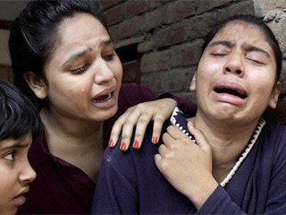 pakistani-church-attacks-320