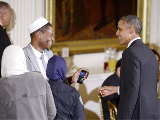 white-house-iftar-dinner-320