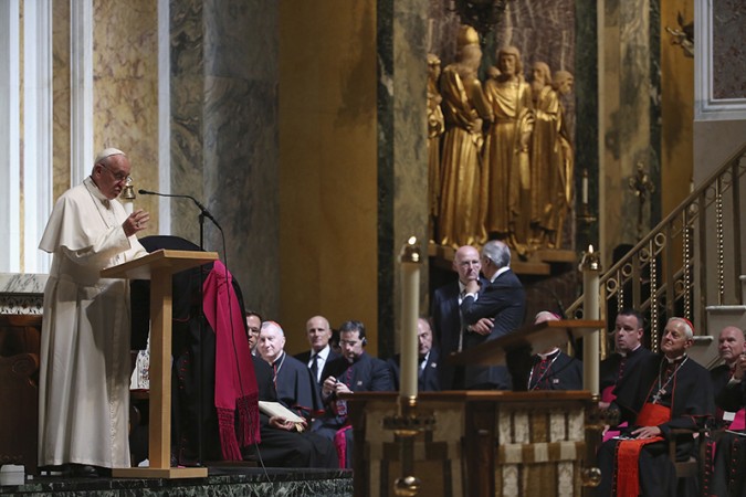 Pope Francis speaks to bishops during the midday prayer service at the Cathedral of St. Matthews in Washington on September 23, 2015. Photo courtesy of REUTERS/Mark Wilson/Pool *Editors: This photo may only be republished with RNS-POPE-BISHOPS, originally transmitted on Sept. 23, 2015.