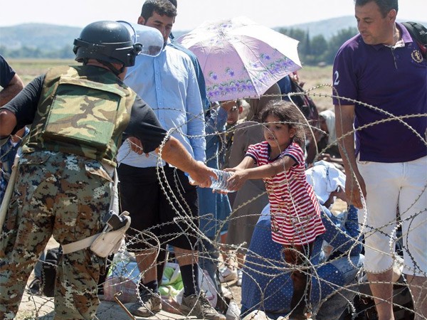 un-migrant-crisis-600x450