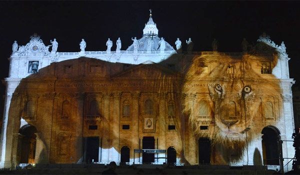 vatican-light-show-600