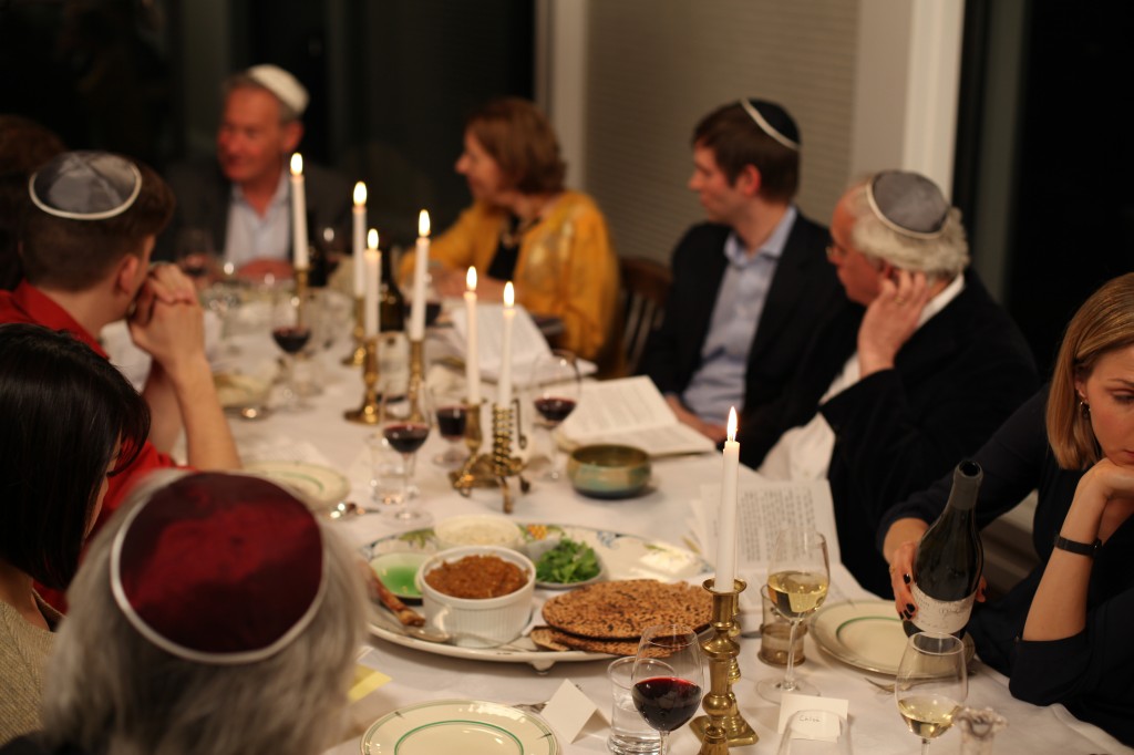 Simon Schama hosts a seder or Passover meal