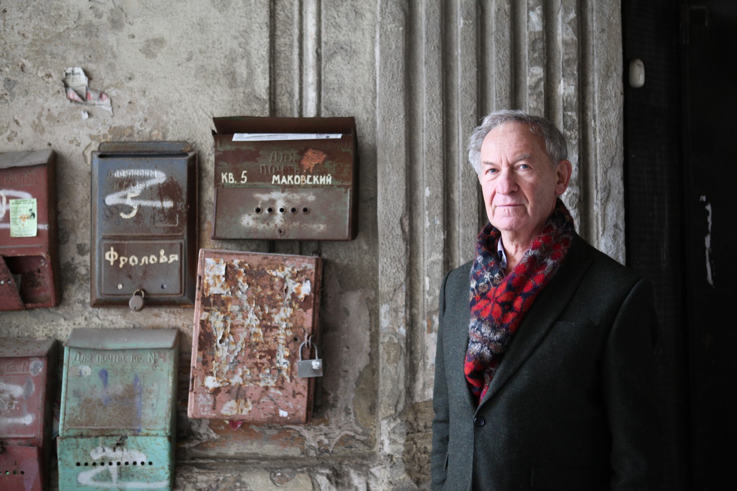 Simon Schama with letter boxes - Eastern Europe